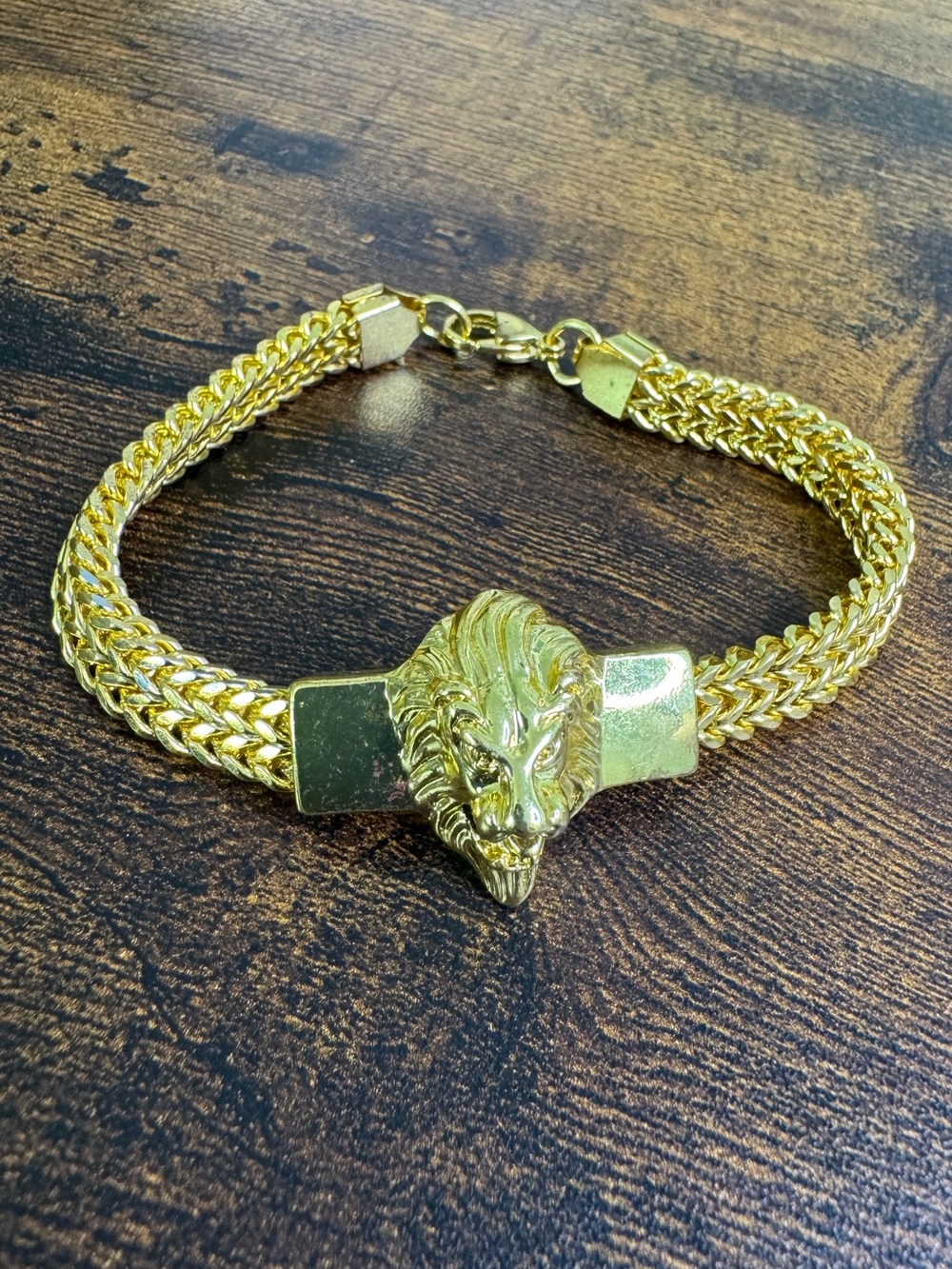 Gold Lion Head Chain Bracelet - Women's Jewelry